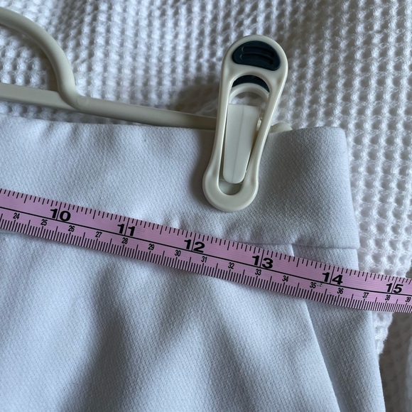 Banana Republic old money classy white dressy Shorts size 0 NWOT - Picture 7 of 8